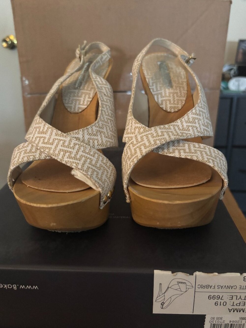 H by Halston Heels 8.5